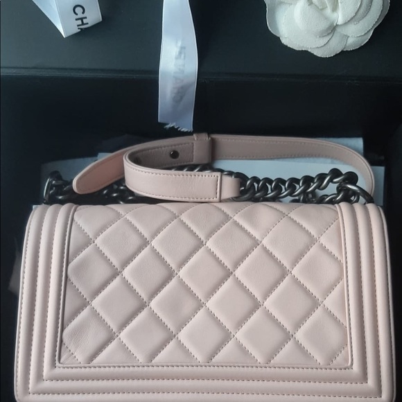 Chanel Medium Size Boy Bag - Picture 5 of 8